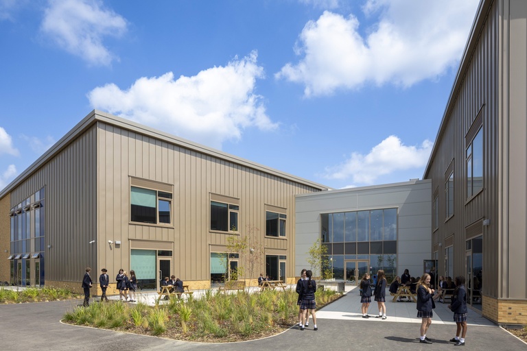 Lungfish Architects Ltd — Bedford Greenacre Independent School Rushmoor external